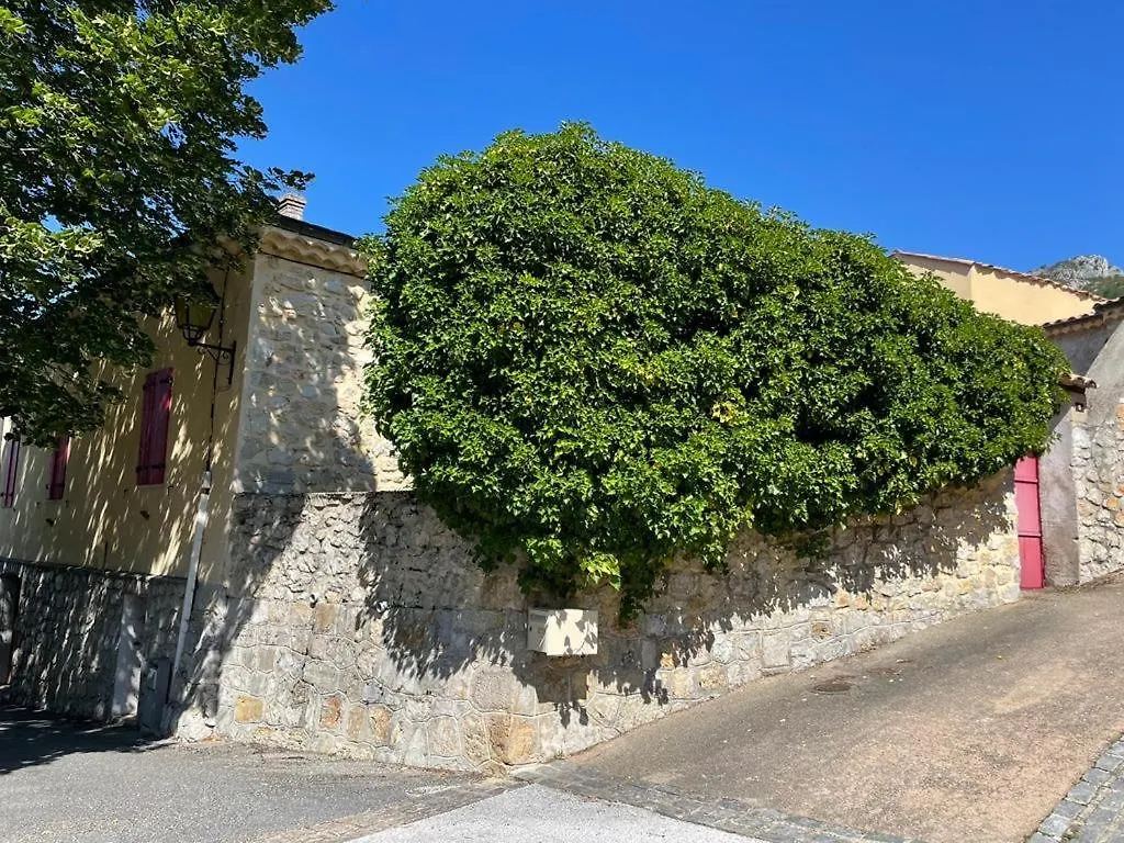 Chambres Privees - Maison Piot - Pennes-Le-Sec - Havre De Paix Au Coeur De La Drome Provencale Bed & Breakfast